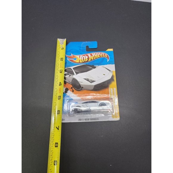 HOT WHEELS VHTF 2011 NEW MODELS LAMBORGHINI GALLARDO LP 570-4 SUPERLEGGERA New - Picture 10 of 10